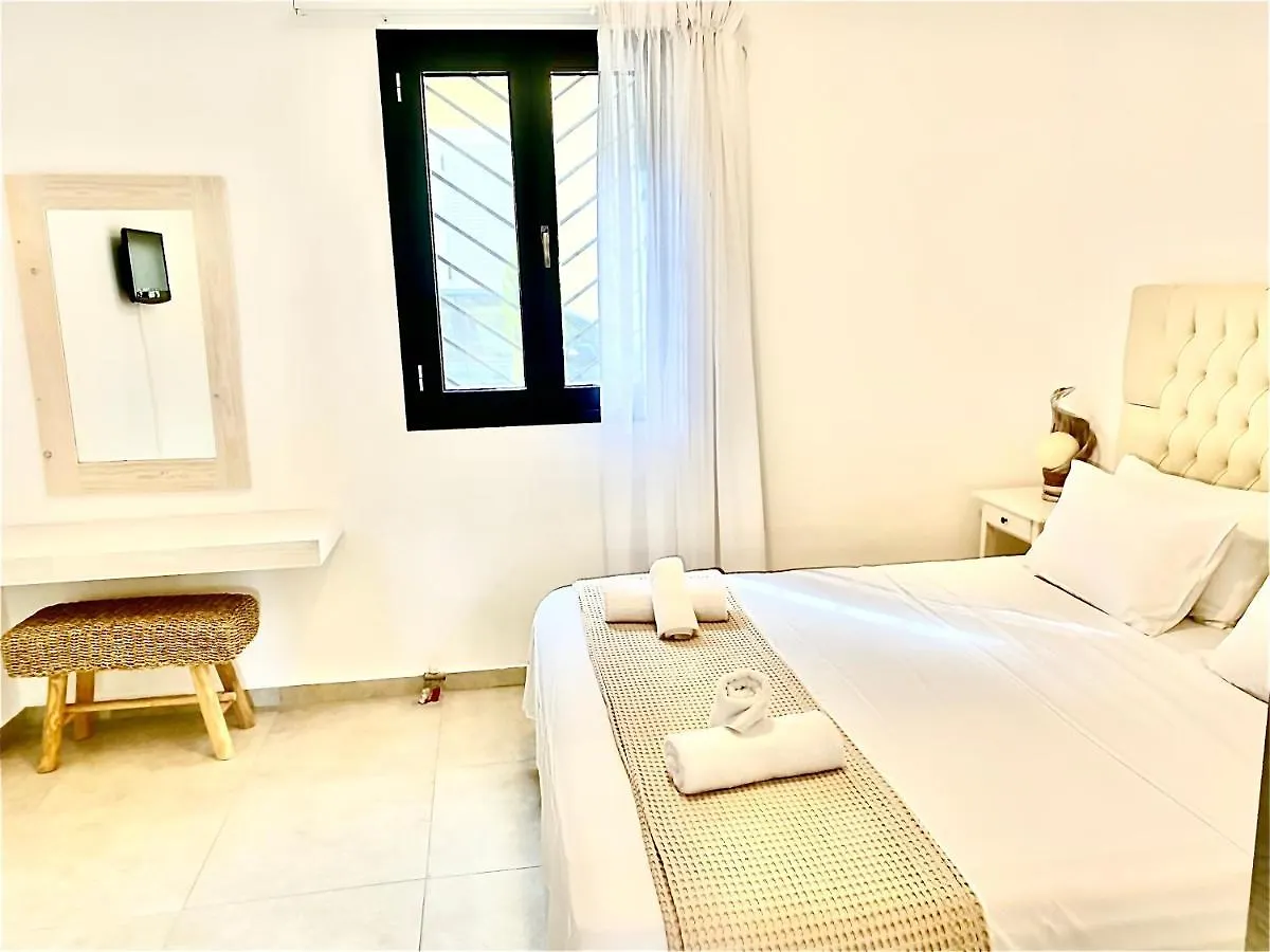 Alkestis Studios Apartment Lixouri